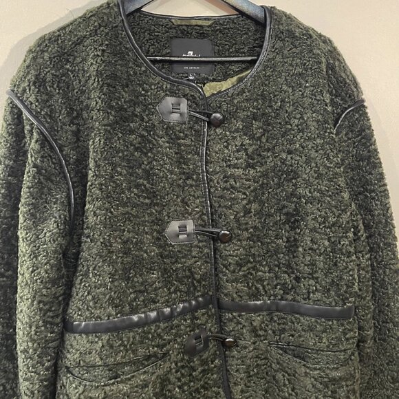 New 7FAM Teddy Faux Fur Toggle Coat Olive Green Large $199 - Picture 6 of 9